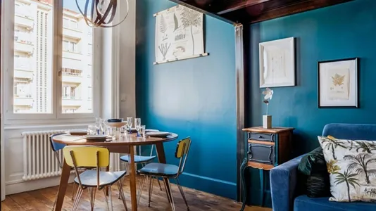 Apartments in Lyon - photo 2