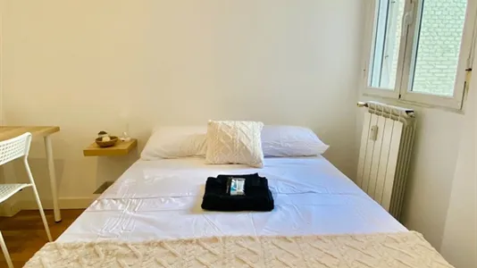 Rooms in Madrid Salamanca - photo 4