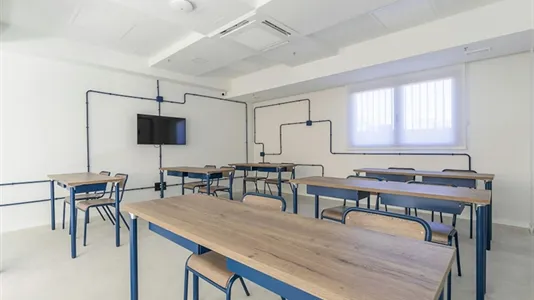 Rooms in Getafe - photo 10