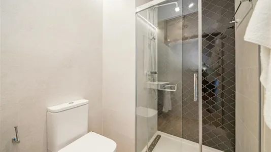 Rooms in Málaga - photo 6