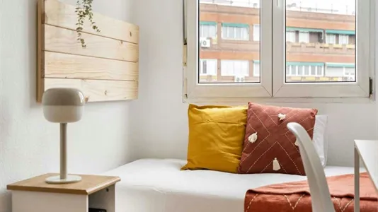 Rooms in Madrid Tetuán - photo 1