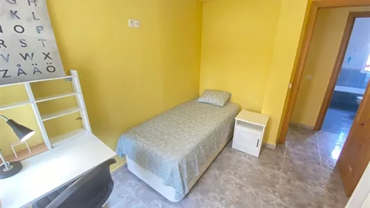 Rooms in Las Barranquillas - photo 4