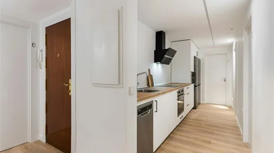 Rooms in Adaro - photo 8