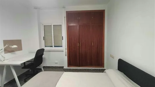 Rooms in Valencia La Zaidía - photo 4