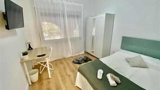 Rooms in Zaragoza - photo 1