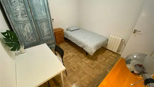 Rooms in Madrid Centro - photo 4