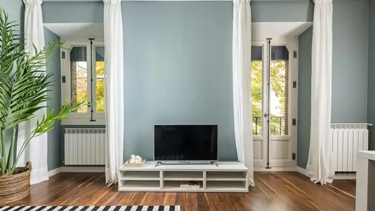 Apartments in Madrid Salamanca - photo 4