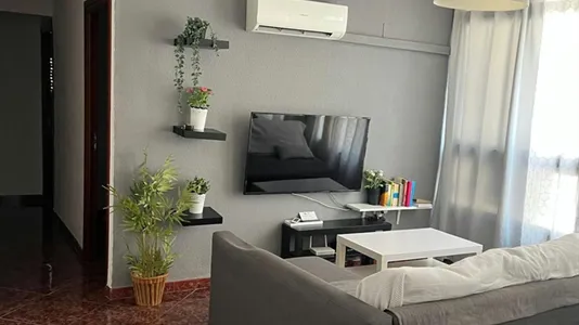 Rooms in Málaga - photo 5