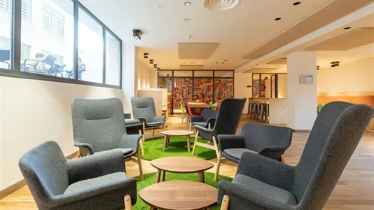 Rooms in Bami - photo 8