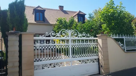 Houses in Argenteuil - photo 9