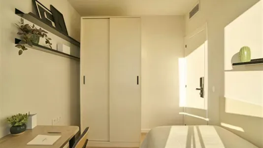 Rooms in Madrid Centro - photo 5