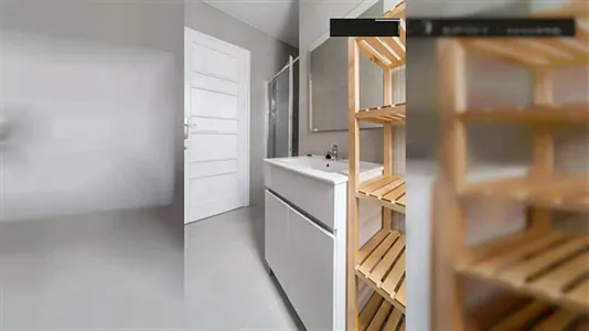 Rooms in Valencia L'Eixample - photo 9