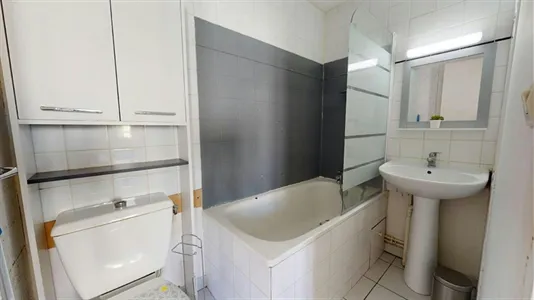 Apartments in Lyon - photo 6