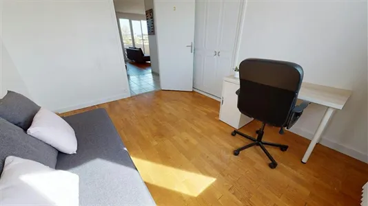 Rooms in Lyon - photo 2