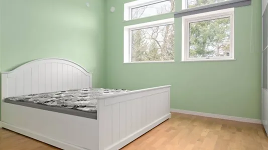 Houses in Botkyrka - photo 5