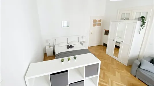 Rooms in Wien Mariahilf - photo 7