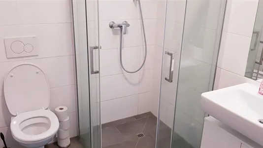 Apartments in Vienna Donaustadt - photo 4