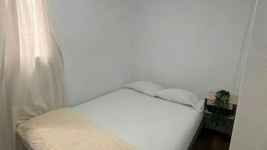 Rooms in Madrid Moncloa-Aravaca - photo 1