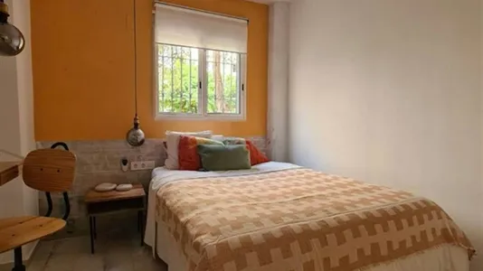 Rooms in Alboraya - photo 1