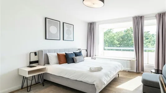 Apartments in Berlin Charlottenburg-Wilmersdorf - photo 6