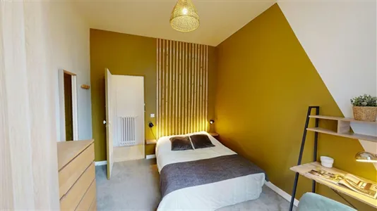 Rooms in Paris 17ème arrondissement - photo 3