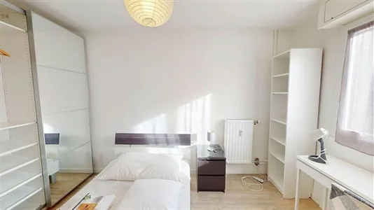 Rooms in Chambéry - photo 5