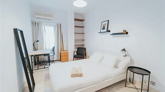Rooms in Madrid Retiro - photo 3