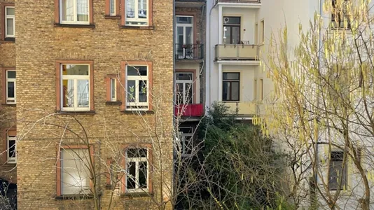 Apartments in Frankfurt Süd - photo 5