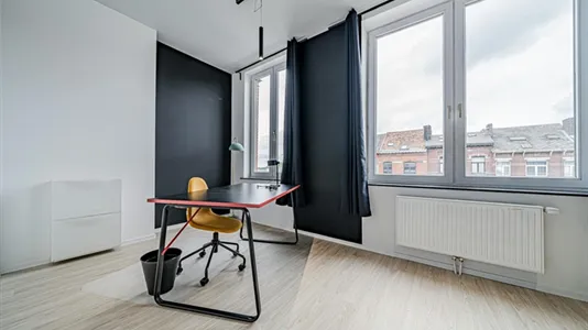 Rooms in Charleroi - photo 4
