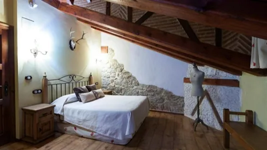 Houses in Sorihuela - photo 6