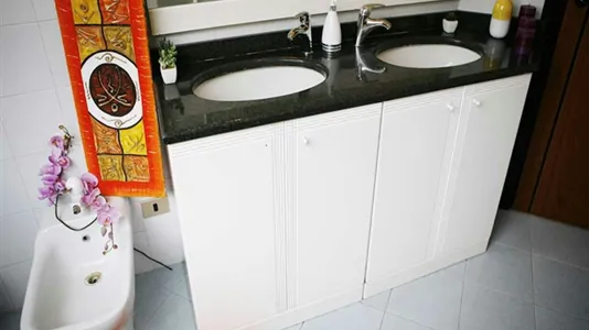 Rooms in Milano Zona 2 - Stazione Centrale, Gorla, Turro, Greco, Crescenzago - photo 10