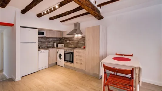 Rooms in Zaragoza - photo 6