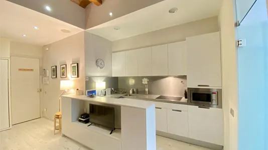 Apartments in Barcelona Eixample - photo 9