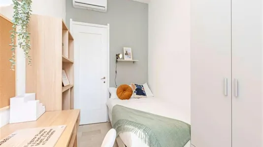 Rooms in Milano Zona 5 - Vigentino, Chiaravalle, Gratosoglio - photo 4