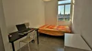 Room for rent, Valencia Extramurs, Valencia (region), &lt;span class=&quot;blurred street&quot; onclick=&quot;ProcessAdRequest(10001748)&quot;&gt;&lt;span class=&quot;hint&quot;&gt;See streetname&lt;/span&gt;[xxxxxxxxxxxxx]&lt;/span&gt;