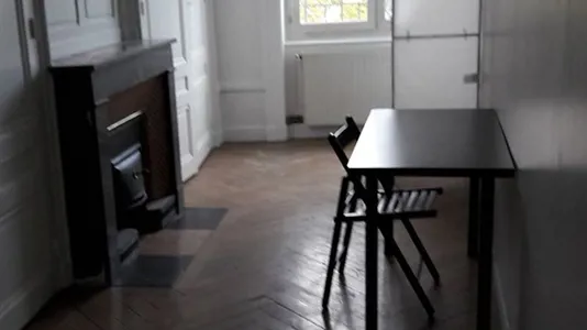 Rooms in Lyon - photo 2