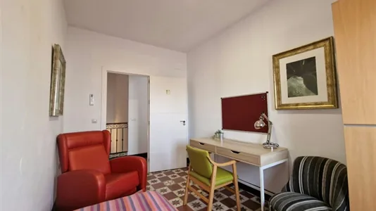 Rooms in Los Bermejales - photo 2