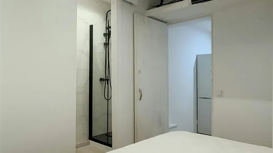 Apartments in Barcelona Sants-Montjuïc - photo 7