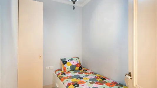 Apartments in Barcelona Ciutat Vella - photo 7