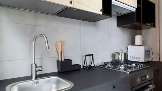 Rooms in Milano Zona 5 - Vigentino, Chiaravalle, Gratosoglio - photo 9