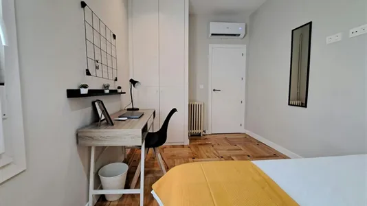 Rooms in Madrid Chamberí - photo 4