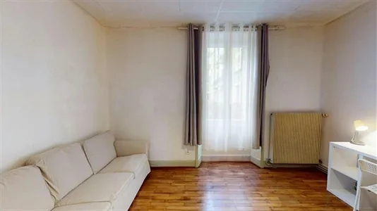 Apartments in Grenoble - photo 4