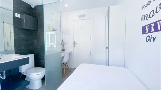 Rooms in Madrid Chamberí - photo 5