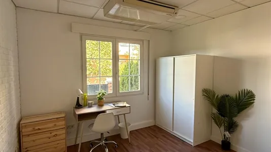 Rooms in Madrid Hortaleza - photo 3