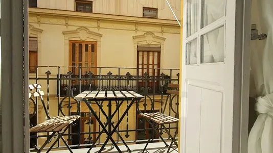 Rooms in Valencia Ciutat Vella - photo 6