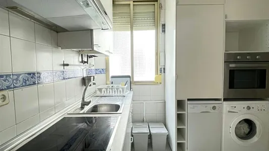 Rooms in Madrid Retiro - photo 7