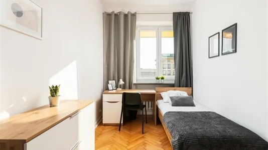 Rooms in Location is not specified - photo 1