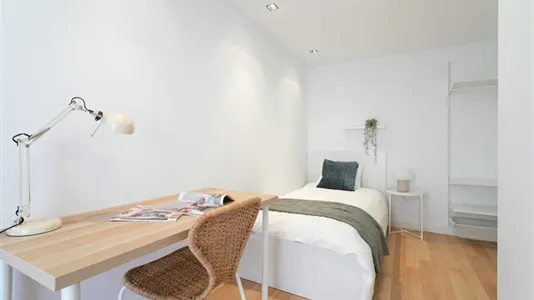 Rooms in Alicante/Alacant - photo 1