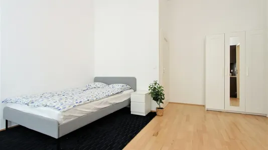 Apartments in Vienna Alsergrund - photo 5