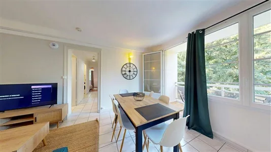 Rooms in Lyon - photo 9